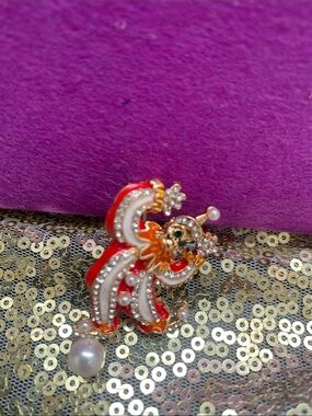 Red Enamel & Pearl Decorative Brooch